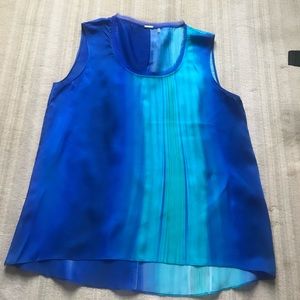 Elie Tahari blue ombré shell. It's a beautiful top.